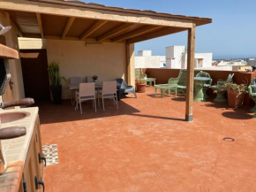 Гостиница Beach home Wifi/Sat  Аринага